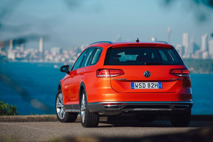  Volkswagen Passat Alltrack 2016 года  (AU) (фото 15 из 30)